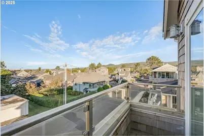 15 Avenue I #1, Seaside, OR 97138 - Photo 26