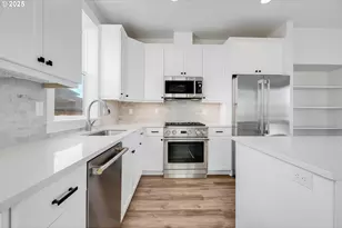 15 Ave I, Seaside, OR 97138 - Photo 10