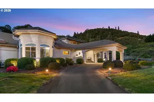 175 Echo Canyon Ln, Roseburg, OR 97471 - Photo 2