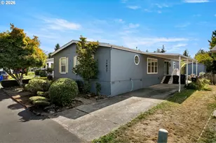 14937 S Fox Pointe Dr, Oregon City, OR 97045 - Photo 2