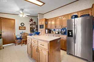 14937 S Fox Pointe Dr, Oregon City, OR 97045 - Photo 8
