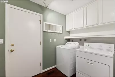 7050 SW Chapel Ln, Portland, OR 97223 - Photo 30
