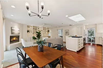 7050 SW Chapel Ln, Portland, OR 97223 - Photo 16