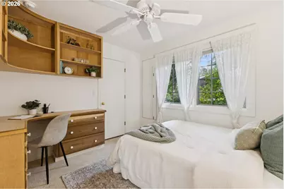 7050 SW Chapel Ln, Portland, OR 97223 - Photo 28