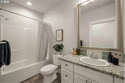 6402 SE Jordan St, Milwaukie, OR 97222 - Photo 22