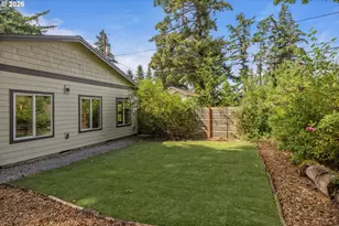 6402 SE Jordan St, Milwaukie, OR 97222 - Photo 26