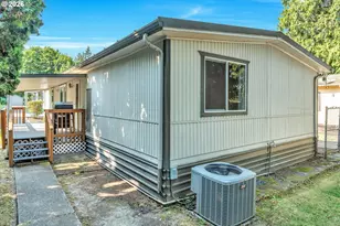 6900 SW 195th Ave, Beaverton, OR 97007 - Photo 36