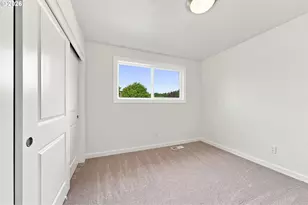 2925 E 1st Ave, Camas, WA 98607 - Photo 22