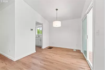 2925 E 1st Ave, Camas, WA 98607 - Photo 14