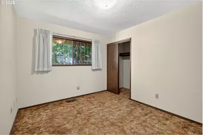 16735 NE Glisan St, Portland, OR 97230 - Photo 30