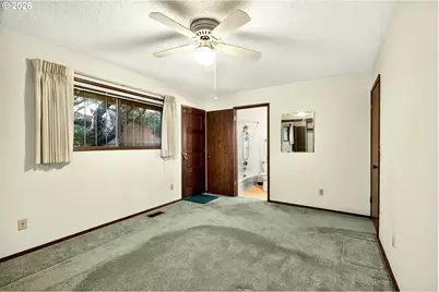16735 NE Glisan St, Portland, OR 97230 - Photo 10