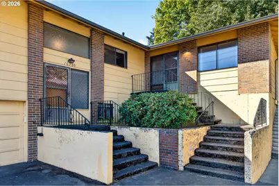 16735 NE Glisan St, Portland, OR 97230 - Photo 2