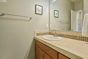 6910 N Charleston Ave, Portland, OR 97203 - Photo 26