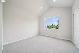 5951 SE Reedway St, Portland, OR 97206 - Photo 10