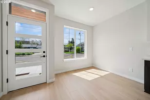 5951 SE Reedway St, Portland, OR 97206 - Photo 2
