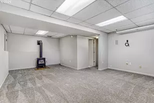 18801 NE Clackamas St, Portland, OR 97230 - Photo 14