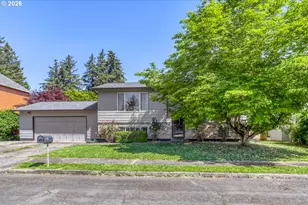 18801 NE Clackamas St, Portland, OR 97230 - Photo 2