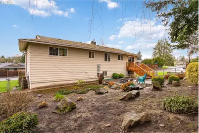 17670 SE Emerald Dr, Milwaukie, OR 97267 - Photo 28