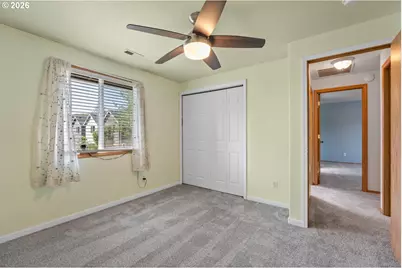 6860 N Swift St, Portland, OR 97203 - Photo 22