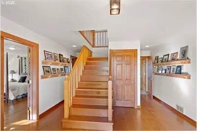 41235 Oupor Dr, Scio, OR 97374 - Photo 6