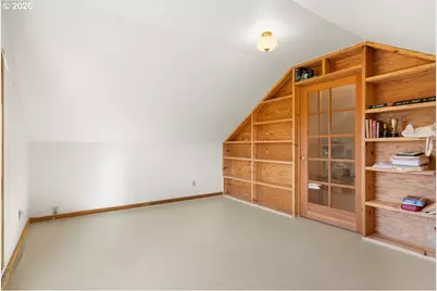 41235 Oupor Dr, Scio, OR 97374 - Photo 38