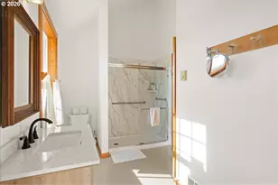 41235 Oupor Dr, Scio, OR 97374 - Photo 24