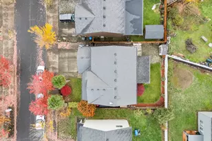 1241 Dahlia St, Woodburn, OR 97071 - Photo 26