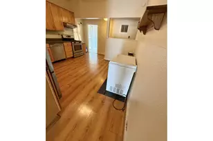 1466 SE Pine St, Roseburg, OR 97470 - Photo 6
