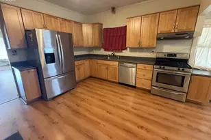 1466 SE Pine St, Roseburg, OR 97470 - Photo 4