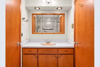 125 NW 11th Ave, Canby, OR 97013 - Photo 10