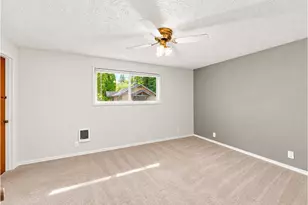 125 NW 11th Ave, Canby, OR 97013 - Photo 8
