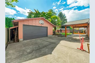 125 NW 11th Ave, Canby, OR 97013 - Photo 18