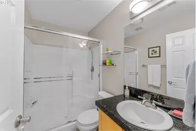 9239 SW Sweek Dr, Tualatin, OR 97062 - Photo 24