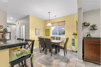 9239 SW Sweek Dr, Tualatin, OR 97062 - Photo 16