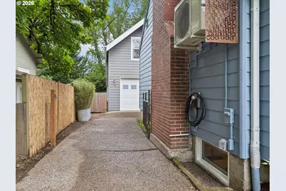 3424 SE Tibbetts St, Portland, OR 97202 - Photo 24