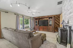 891 Young Rd, Kelso, WA 98626 - Photo 20