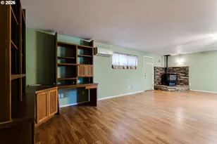 329 Dean Ave, Eugene, OR 97404 - Photo 36