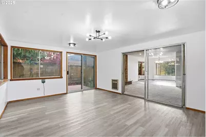 2305 Burcham St, Kelso, WA 98626 - Photo 4