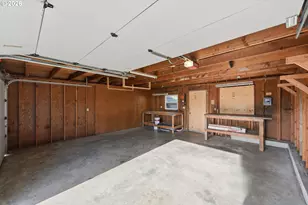 1707 Hayes St, North Bend, OR 97459 - Photo 40