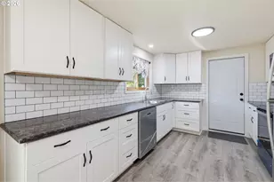 1390 Buck St, Eugene, OR 97402 - Photo 8