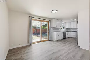 1390 Buck St, Eugene, OR 97402 - Photo 6