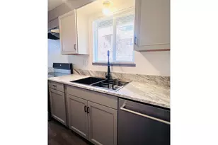 631 Terrace Ln, Sutherlin, OR 97479 - Photo 8