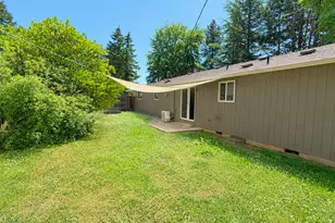631 Terrace Ln, Sutherlin, OR 97479 - Photo 18