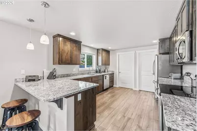 860 1st St SE, Bandon, OR 97411 - Photo 14