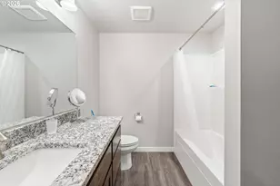 860 1st St SE, Bandon, OR 97411 - Photo 20