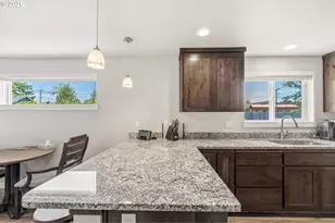 860 1st St SE, Bandon, OR 97411 - Photo 16