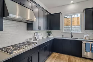 11701 SW Hayrick Ter, Beaverton, OR 97007 - Photo 14