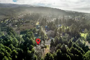 1251 Timberlake Dr, Rockaway Beach, OR 97136 - Photo 32