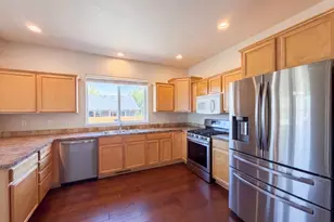 1586 NE Grandhaven St, McMinnville, OR 97128 - Photo 20