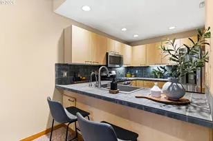 400 W 8th St, Vancouver, WA 98660 - Photo 16